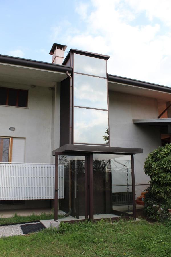 Guest House Italo & Anna Pasian di Prato ภายนอก รูปภาพ