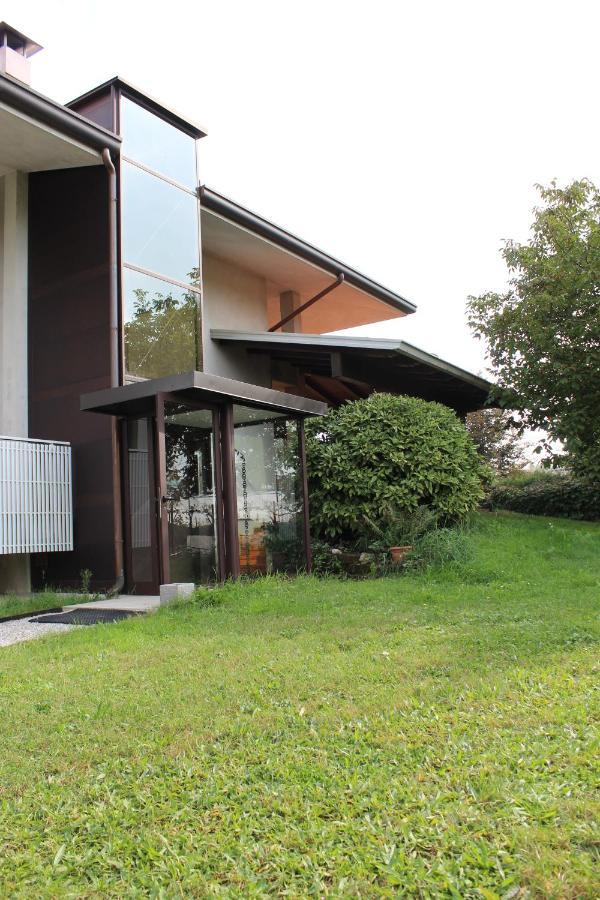 Guest House Italo & Anna Pasian di Prato ภายนอก รูปภาพ